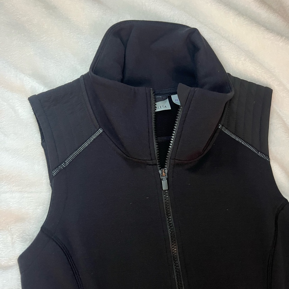 Athleta women black size extra small Vest - Picture 2 of 14